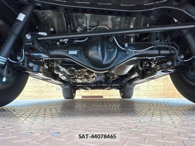 Toyota Land Cruiser FJ 2026-07 8796356-18