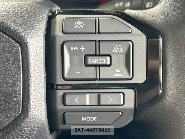 Toyota Land Cruiser FJ 2026-07 8796356-6