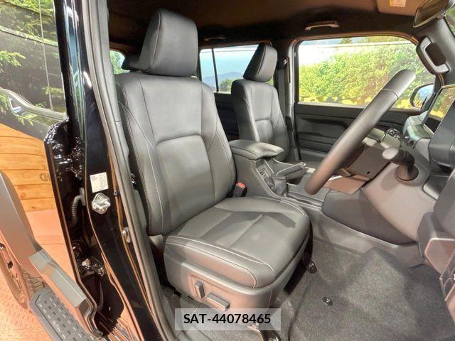 Toyota Land Cruiser FJ 2026-07 8796356-7