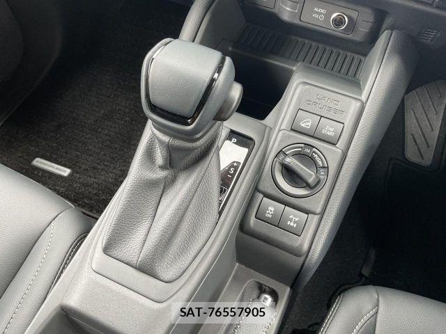 Toyota Land Cruiser FJ 2026-06 8796355-21