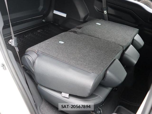 Toyota Land Cruiser FJ 2026-01 8829770-18