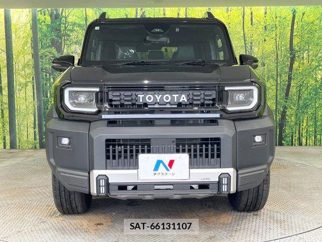 Toyota Land Cruiser FJ 2026-07 8849505-13
