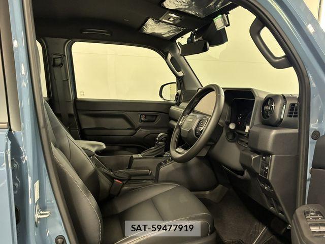 Toyota Land Cruiser FJ 2026-08 8880356-1