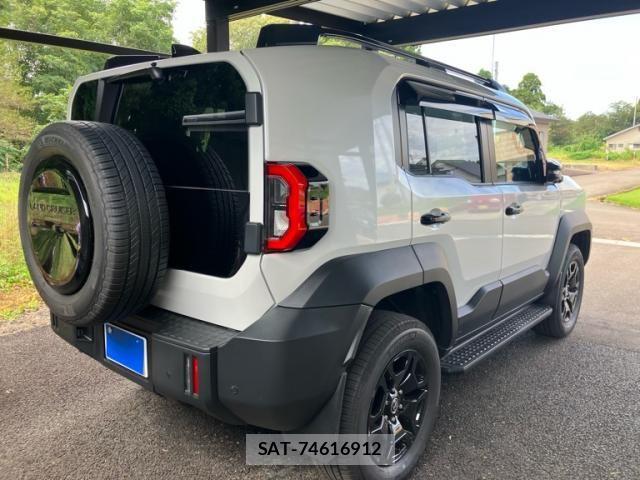 Toyota Land Cruiser FJ 2026-07 8880355-1