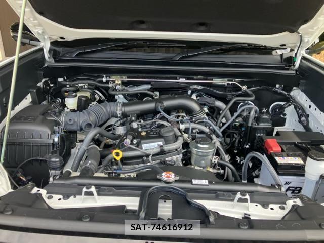 Toyota Land Cruiser FJ 2026-07 8880355-8