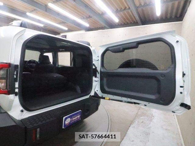 Toyota Land Cruiser FJ 2026-08 8880353-11