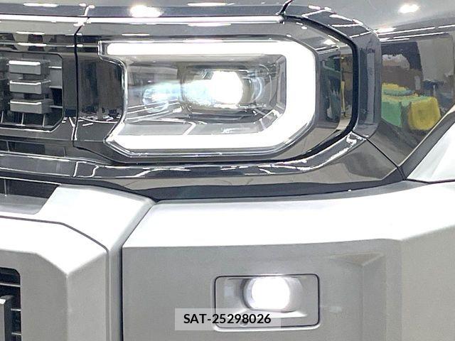 Toyota Land Cruiser FJ 2026-06 8130874-11