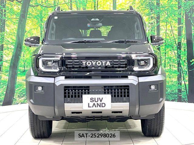 Toyota Land Cruiser FJ 2026-06 8130874-13