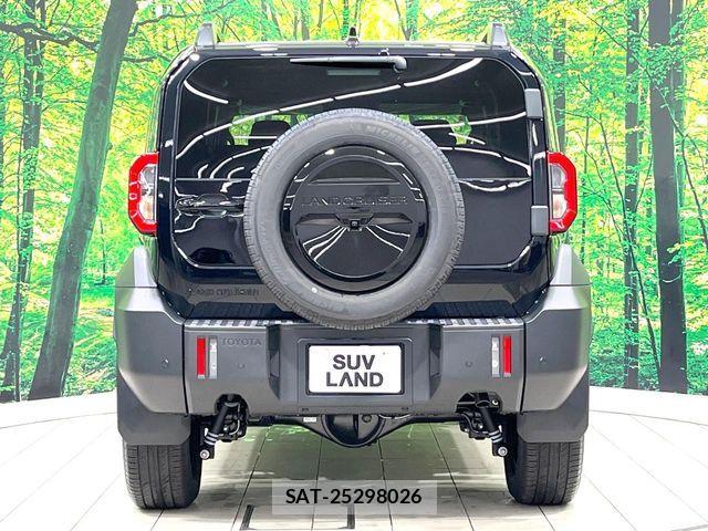 Toyota Land Cruiser FJ 2026-06 8130874-14