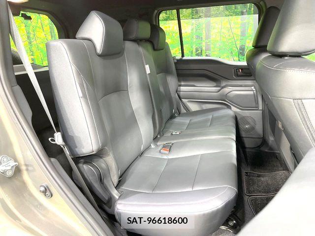 Toyota Land Cruiser FJ 2026-06 8685798-9