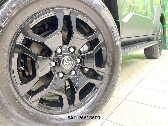 Toyota Land Cruiser FJ 2026-06 8685798-13
