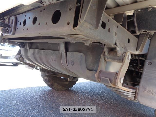 Toyota LAND CRUISER 2015-01 7251217-18