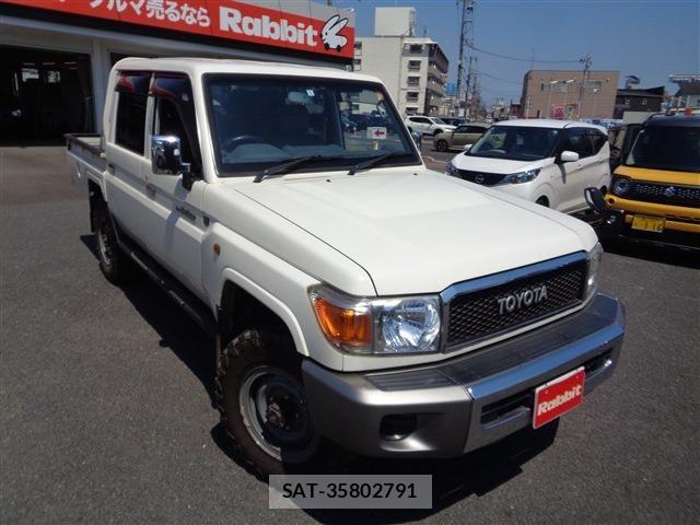Toyota LAND CRUISER 2015-01 7251217-1