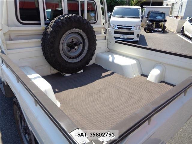 Toyota LAND CRUISER 2015-01 7251217-20
