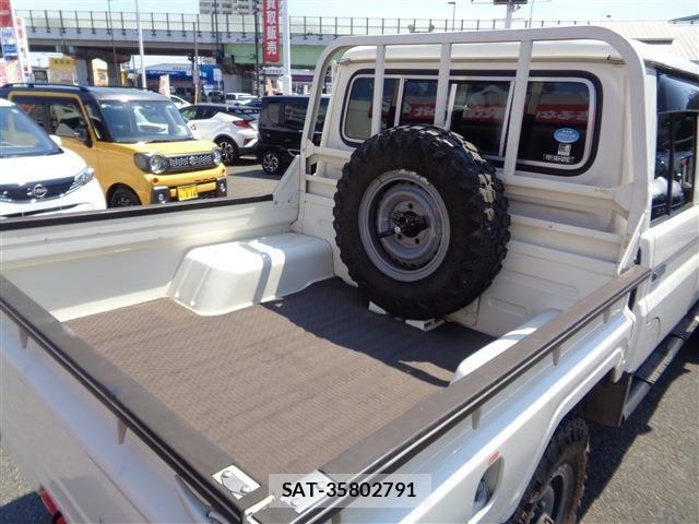 Toyota LAND CRUISER 2015-01 7251217-21