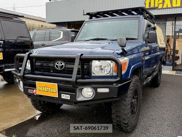 Toyota LAND CRUISER 2015-02 7724789-0