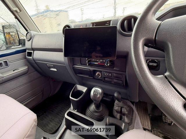 Toyota LAND CRUISER 2015-02 7724789-2