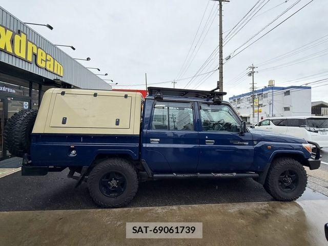 Toyota LAND CRUISER 2015-02 7724789-6
