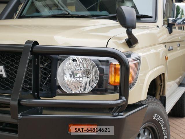 Toyota LAND CRUISER 2014-12 7979668-6