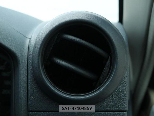 Toyota LAND CRUISER 2015-01 7979667-13