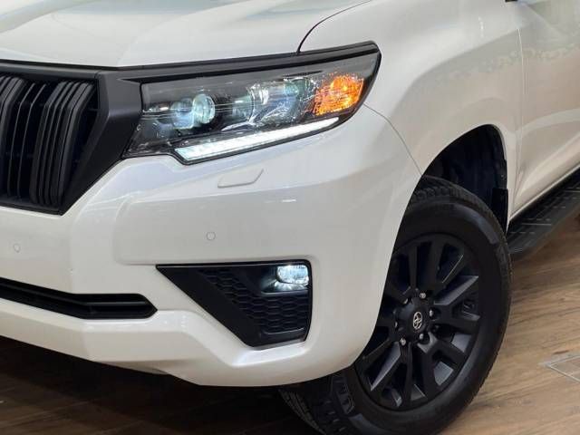Toyota LAND CRUISER PRADO 2023-02 462788-12
