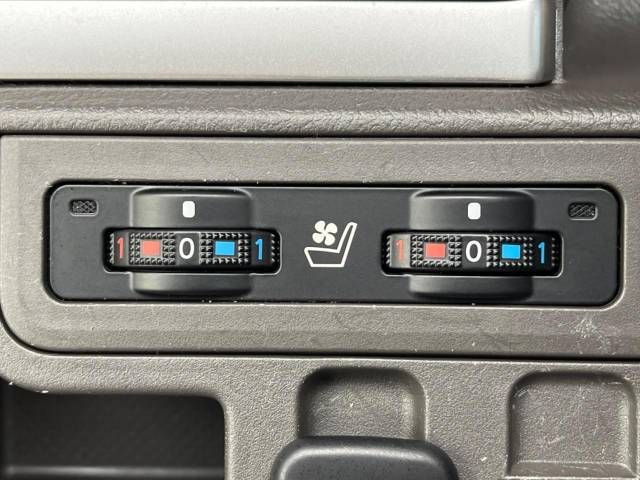 Toyota LAND CRUISER PRADO 2023-02 462788-7