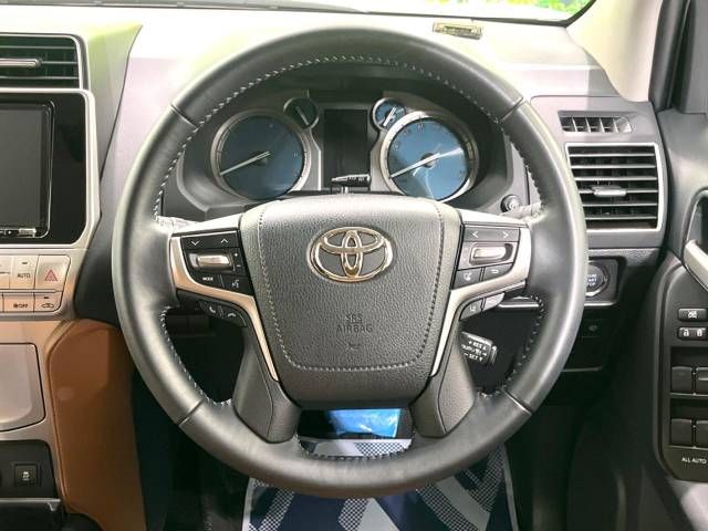 Toyota LAND CRUISER PRADO 2022-04 471339-12
