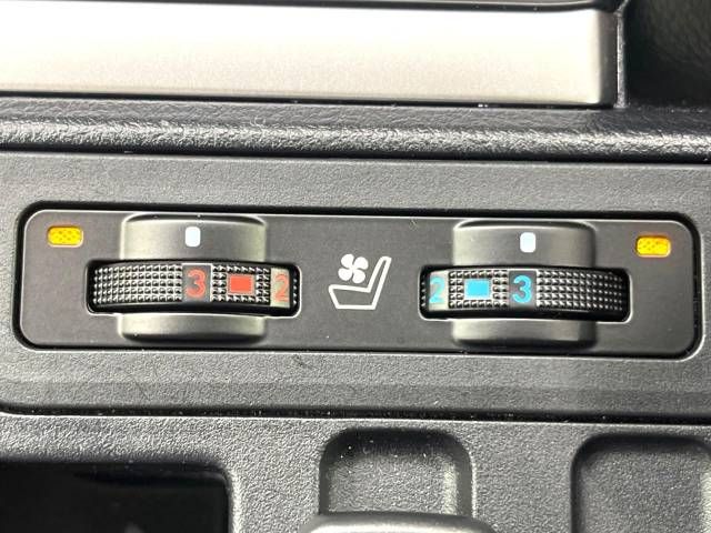 Toyota LAND CRUISER PRADO 2022-04 471339-6
