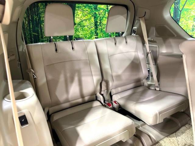 Toyota LAND CRUISER PRADO 2023-04 475345-10