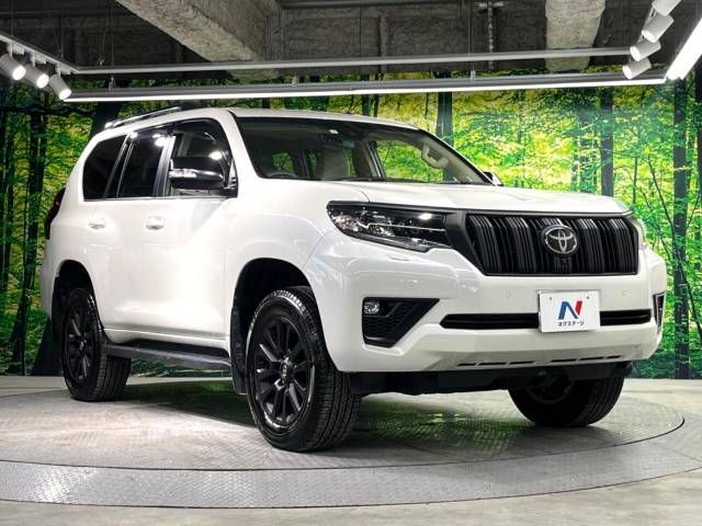 Toyota LAND CRUISER PRADO 2023-04 475345-17