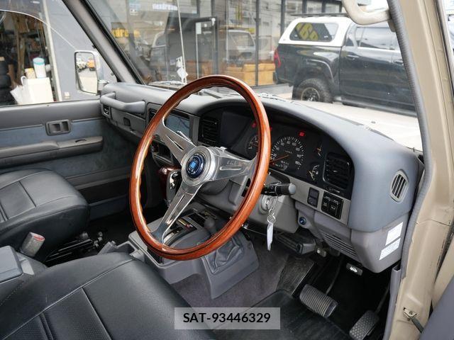 Toyota LAND CRUISER PRADO 1993-10 889342-8