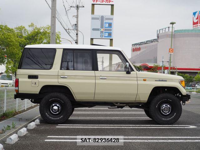 Toyota LAND CRUISER PRADO 1994-02 988296-5