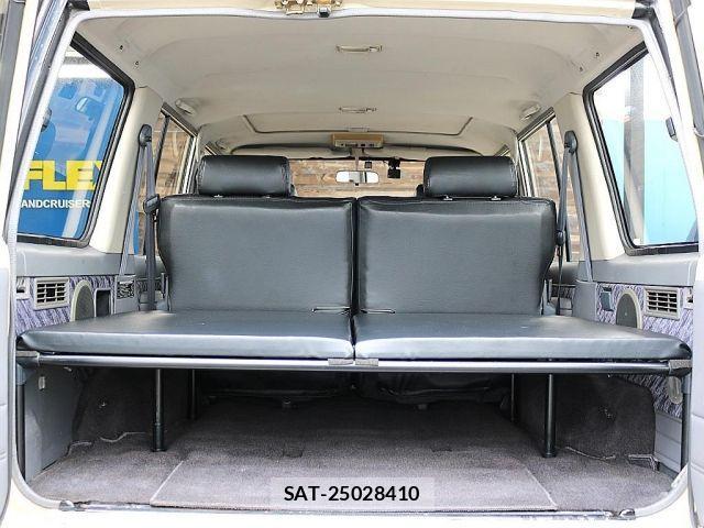 Toyota LAND CRUISER PRADO 1994-01 1055959-12