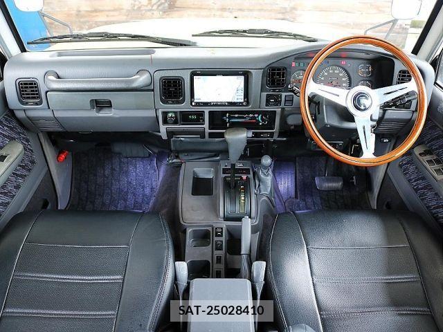 Toyota LAND CRUISER PRADO 1994-01 1055959-1