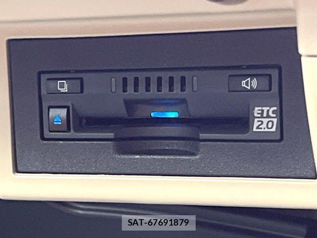 Toyota LAND CRUISER PRADO 2023-07 1210082-10