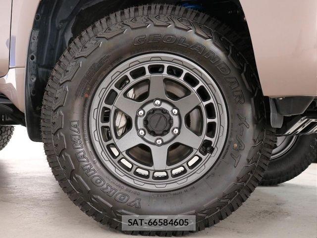 Toyota LAND CRUISER PRADO 2018-01 1228474-13