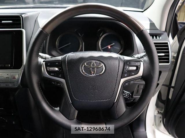 Toyota LAND CRUISER PRADO 2020-01 1302505-3