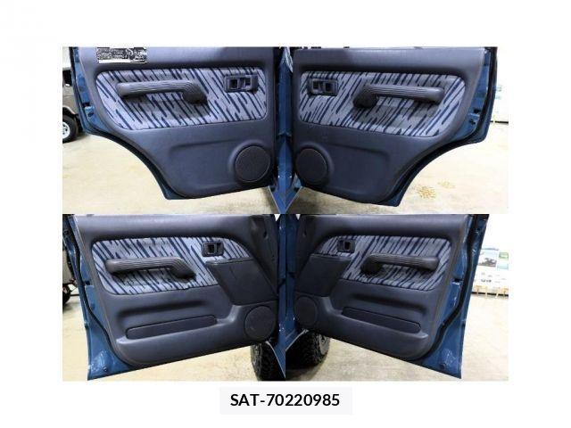 Toyota LAND CRUISER PRADO 1997-01 1322073-9