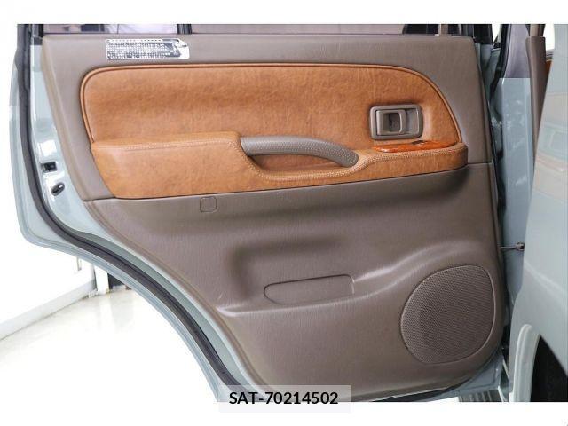 Toyota LAND CRUISER PRADO 2002-01 1693827-15