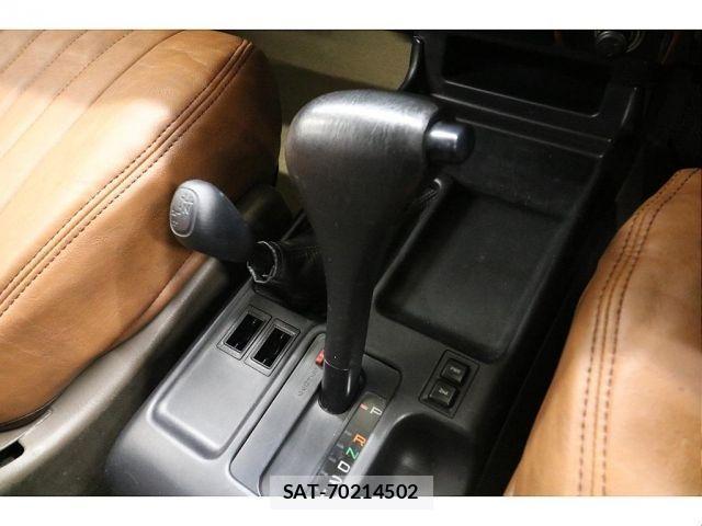Toyota LAND CRUISER PRADO 2002-01 1693827-17