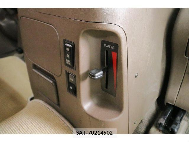 Toyota LAND CRUISER PRADO 2002-01 1693827-18