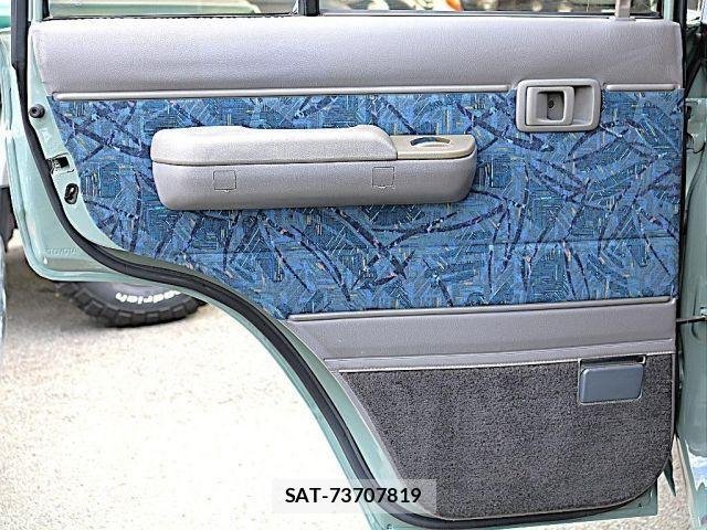 Toyota LAND CRUISER PRADO 1995-01 1825880-14