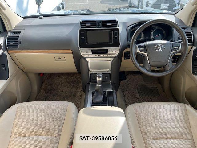 Toyota LAND CRUISER PRADO 2018-03 1904288-1