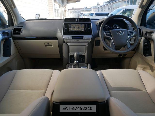 Toyota LAND CRUISER PRADO 2019-05 2030069-12