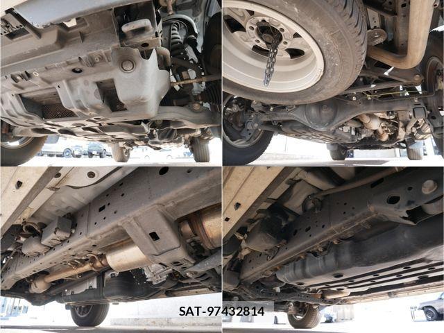 Toyota LAND CRUISER PRADO 2018-01 2099827-10