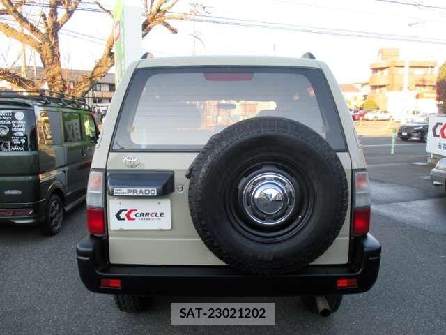 Toyota LAND CRUISER PRADO 2000-12 2210658-15