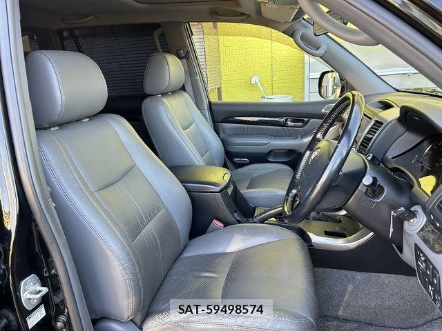 Toyota LAND CRUISER PRADO 2009-04 2962517-6