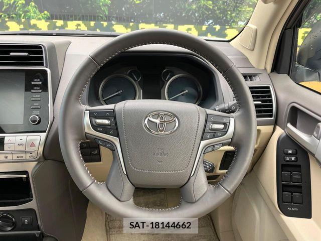 Toyota LAND CRUISER PRADO 2023-06 3066159-10