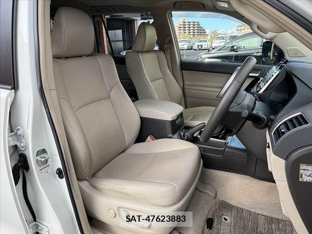 Toyota LAND CRUISER PRADO 2023-01 3066155-15
