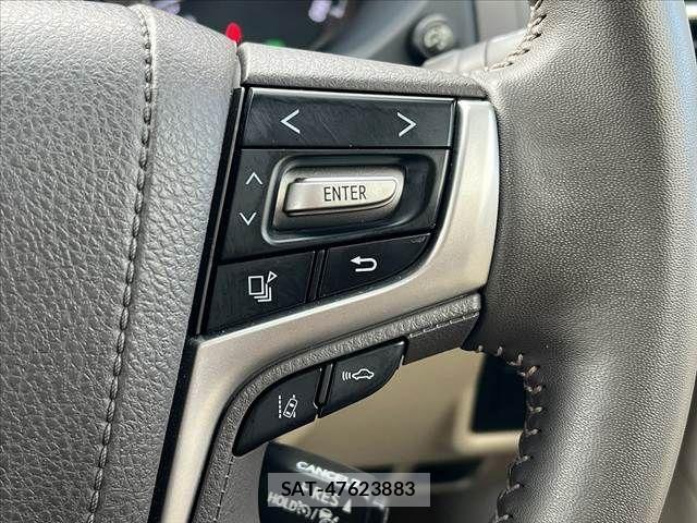 Toyota LAND CRUISER PRADO 2023-01 3066155-28